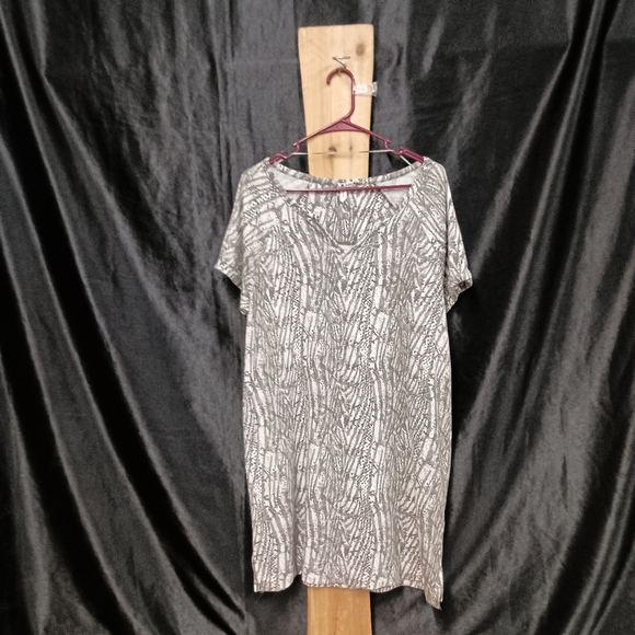 Cable & Gauge Green Patterned Top - Picture 4 of 9